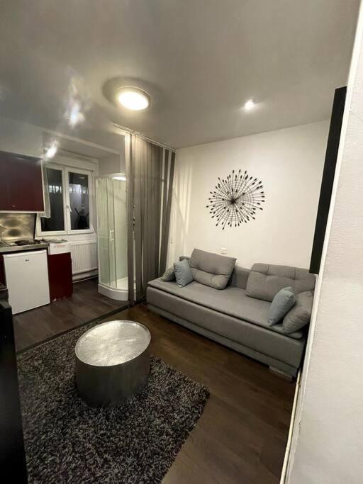 Magnifique Studio Champs-Elysee Apartment Paris Bagian luar foto